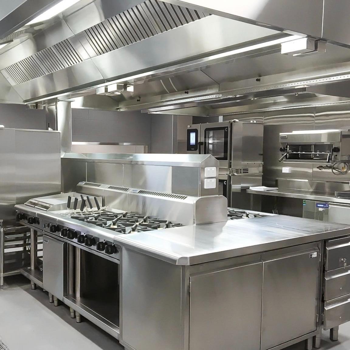 Professional commercial kitchen equipment for hotels and resorts - Resort and Hotel Supplies Australia